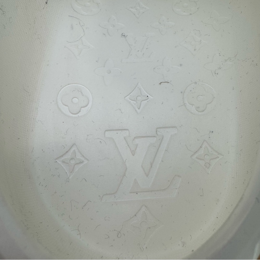 LOUIS VUITTON LV White Shark Clogs Men’s LV Size 10 - Picture 5 of 10